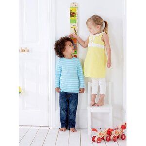 Hape Wooden Meter for children Watch-Me-Grow Chart New Sealed
